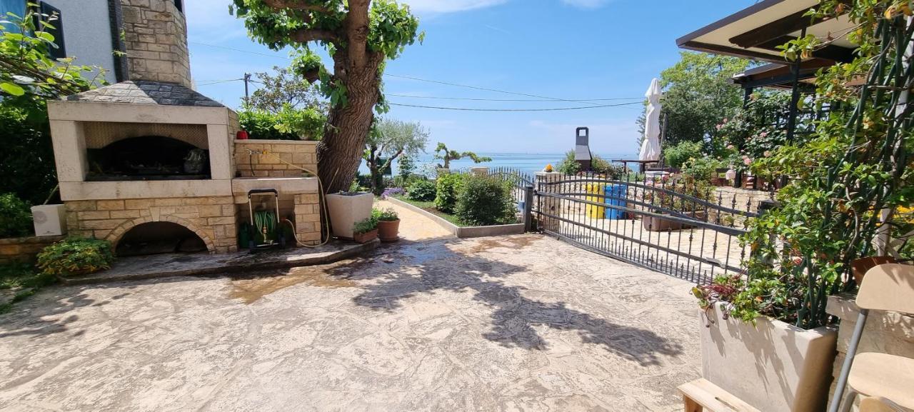 App Maria 1 Apartamento Zambratija  Exterior foto